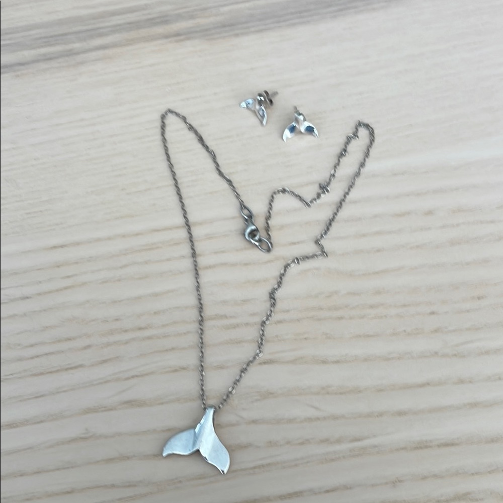 Silver Whale Tail Necklace and Earring Set